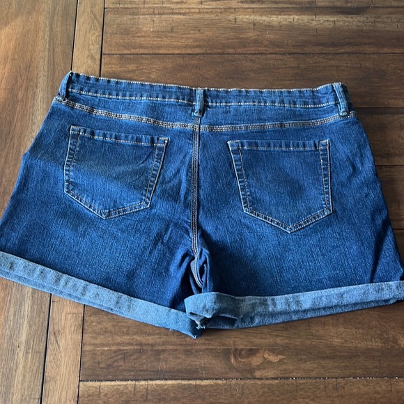 My Style Jean Shorts. Sz 14 - Picture 2 of 2